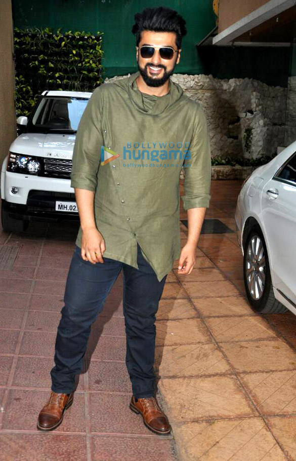 arjun kapoor snapped at half girlfriend promotions 3