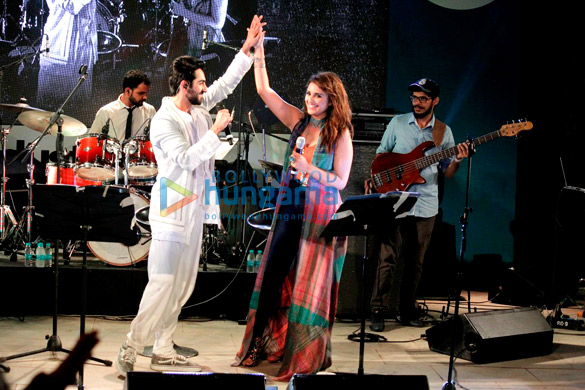 ayushmann and parineeti at the musical concert 3
