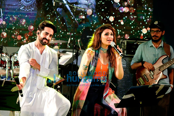 ayushmann and parineeti at the musical concert 4