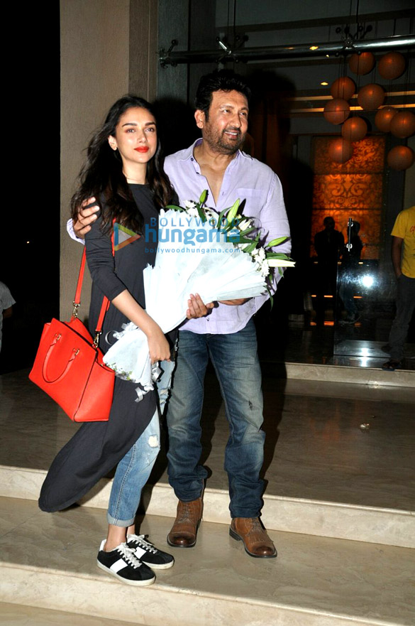 bhoomi movie wrap up bash with sanjay dutt 6