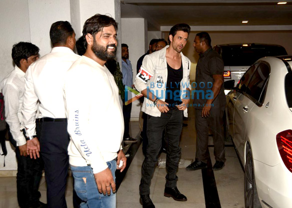 bollywood biggies at karan johars 45th birthday bash at his house in bandra 39