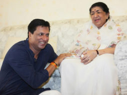 Classic! Madhur Bhandarkar visits Lata Mangeshkar and family