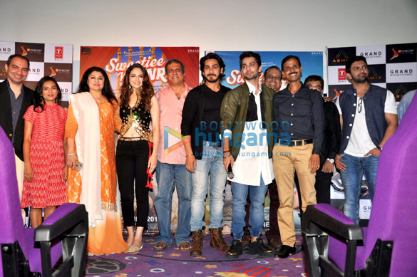 first look launch of the film sweetie weds nri 2