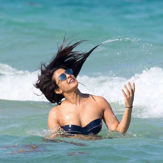 HOT! Priyanka Chopra flaunts her curves in a SEXY bikini with Victoria’s Secret model Adriana Lima at Miami Beach-5