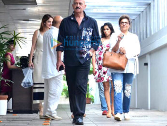 Hrithik Roshan snapped with family celebrating Mother's Day at Hakkasan in Bandra