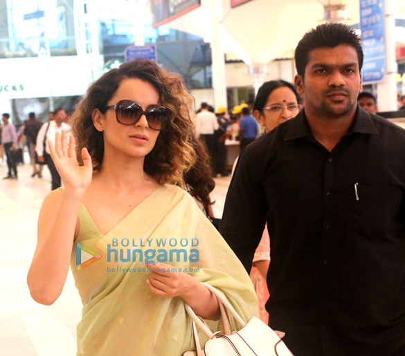 kangna ranaut return from benaras 4