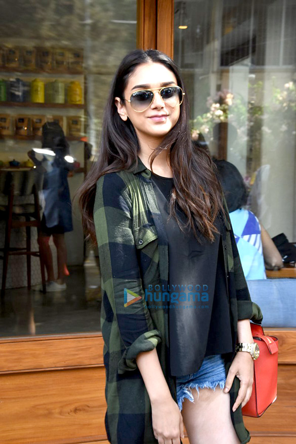 katrina kaif and aditi rao hydari snapped at sequel 8