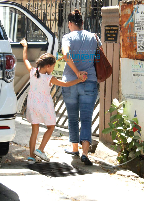 lara dutta snapped with her daughter in bandra 5