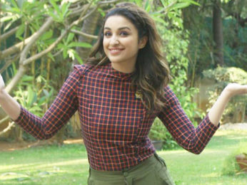 Parineeti Chopra Sings Tip Tip Barsa Pani & She’s Sensationally Superb Parineeti Chopra Sings Tip Tip Barsa Pani & She’s Sensationally Superb