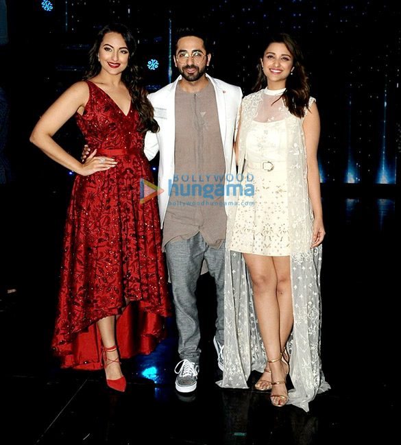 promotions of meri pyaari bindu on the sets of nach baliye 3