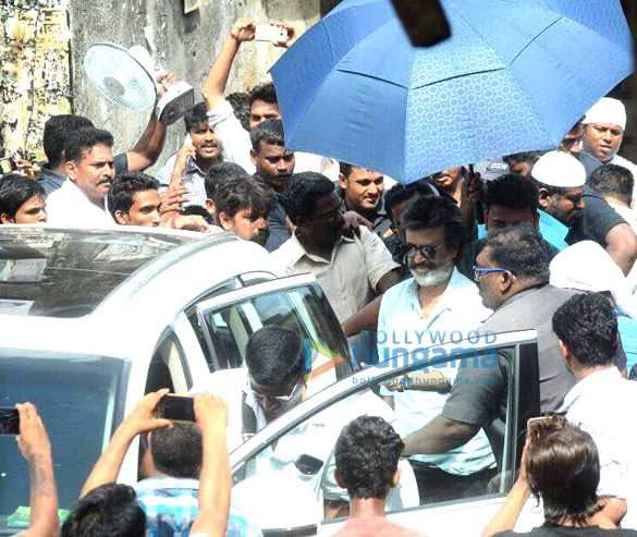 rajnikanth snapped shooting on the streets of mumbai today 1