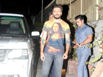 Riteish Deshmukh snapped at Su Casa Lounge