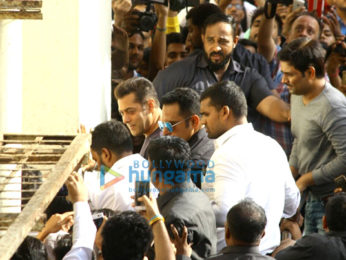 Salman Khan arrives in Mumbai for the trailer launch of his film Tubelight