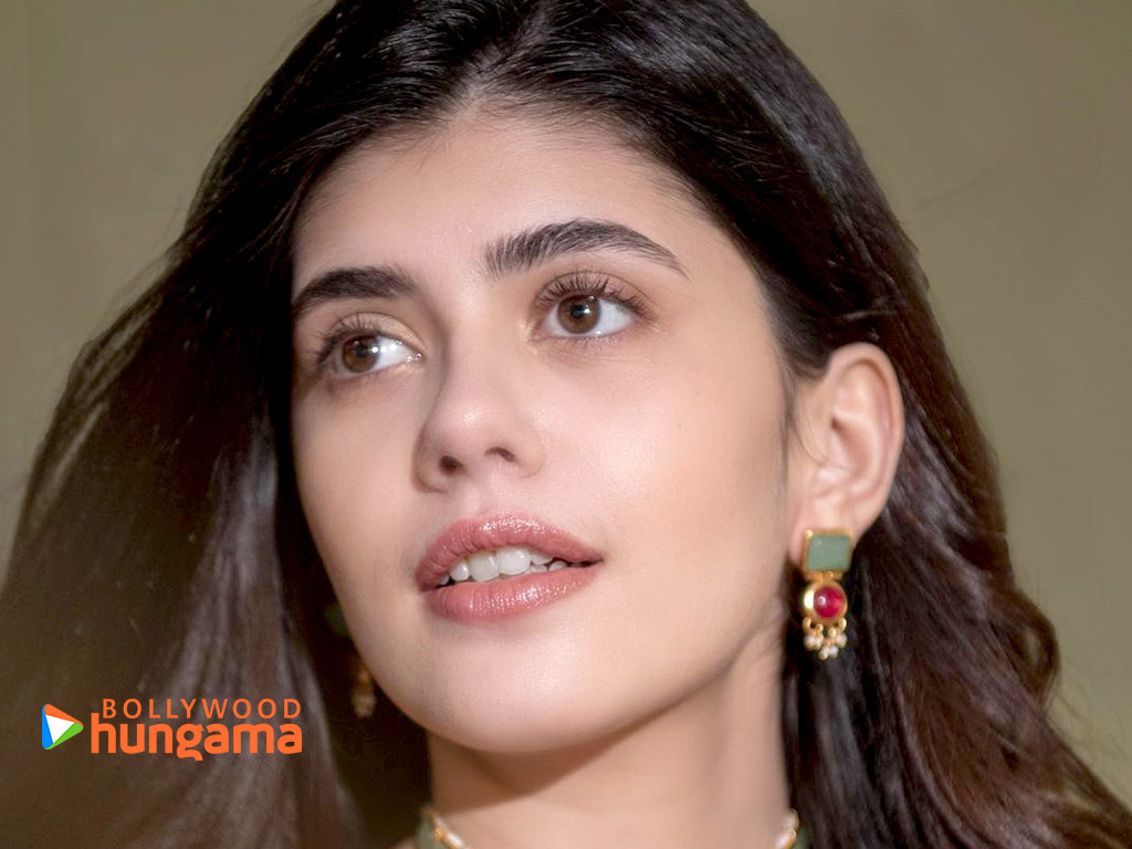 Sanjana Sanghi Sanjana Sanghi