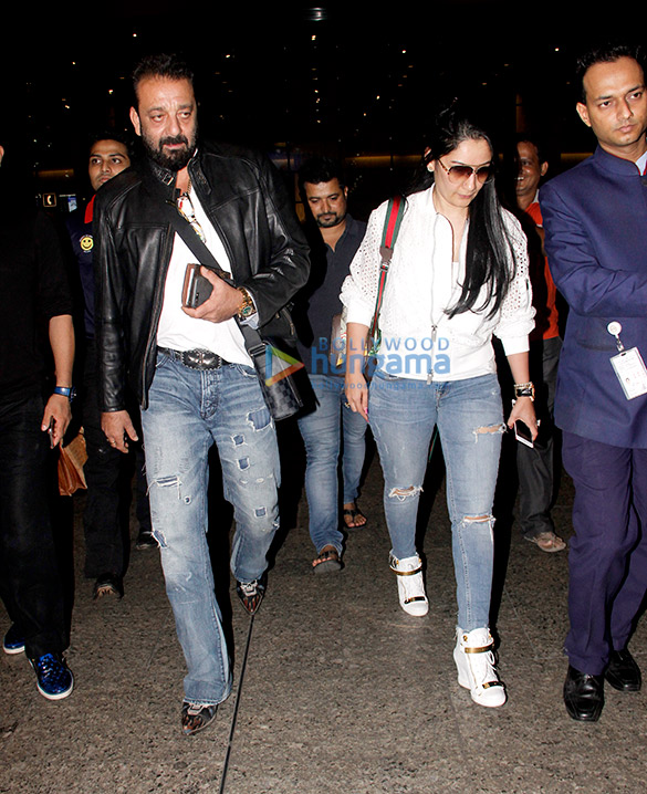 Sanjay Dutt, Aishwarya Rai Bachchan & Bipasha Basu snapped at the airport