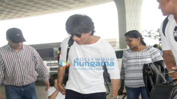 Shah Rukh Khan, AbRam Khan and Aryan Khan snapped with friends at the airport