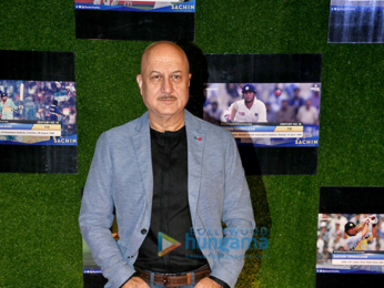Shah Rukh Khan, Aamir Khan, Bachchans, Ambanis and others grace the premiere of 'Sachin – A Billion Dreams'