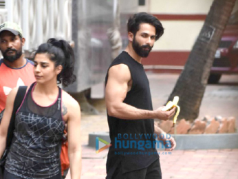 Shahid Kapoor snapped in Bandra