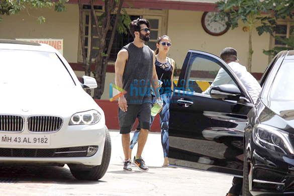 Shahid Kapoor, Mira Rajput, Bipasha Basu and Sooraj Pancholi snapped at the gym Shahid Kapoor, Mira Rajput, Bipasha Basu and Sooraj Pancholi snapped at the gym