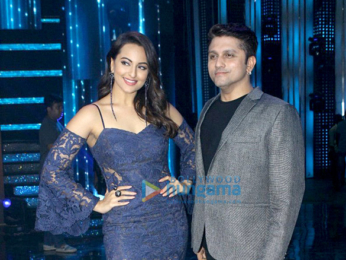 Sonakshi Sinha and Mohit Suri snapped on the sets of Nach Baliye