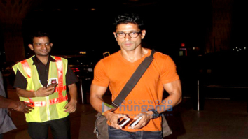 Sushant Singh Rajput, Kriti Sanon, Diana Penty and Farhan Akhtar snapped at the airport