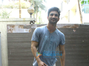 Sushant Singh Rajput and Kriti Sanon snapped at 'Raabta' promotions