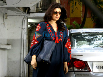 Twinkle Khanna snapped post salon session in Juhu