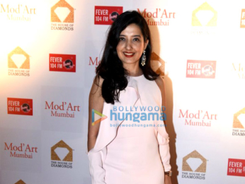 Waluscha De Sousa, Amit Gaur and Shamita Singha grace the Mod' Art Fashion showcase
