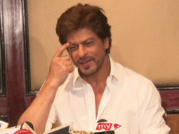 Shah Rukh Khan Has HILARIOUS Fun With A Reporter On EID