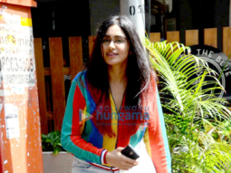 Adah Sharma snapped at Out Of The Blue in Bandra
