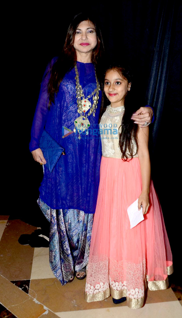anu ranjan and shashi ranjan host the beti fashion fundraiser show 11