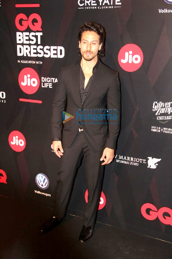 celebs grace the gq best dressed awards 2017 17