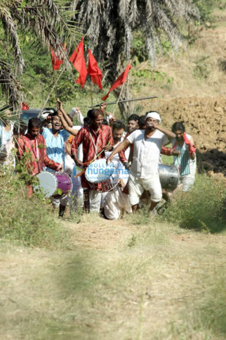 Movie Stills Of The Movie Duniya Khatam Ho Rahi Hai