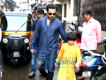 Emraan Hashmi snapped with his son post prayers at mosque on occasion of Eid