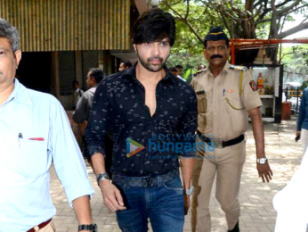 Himesh Reshammiya and his wife snapped in family court