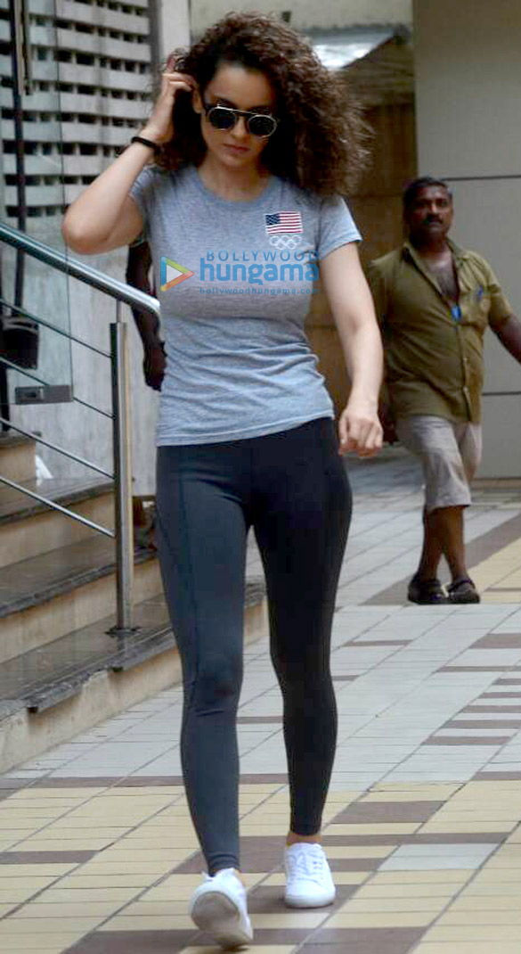 kangna ranaut snapped post rehearsal in bandra 5