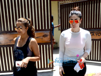 Kareena Kapoor Khan and Amrita Arora snapped post Yoga session in Bandra