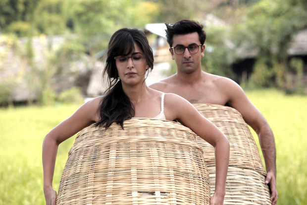 OMG! Ranbir Kapoor and Katrina Kaif shoot for Jagga Jasoos wearing baskets instead of clothes-1