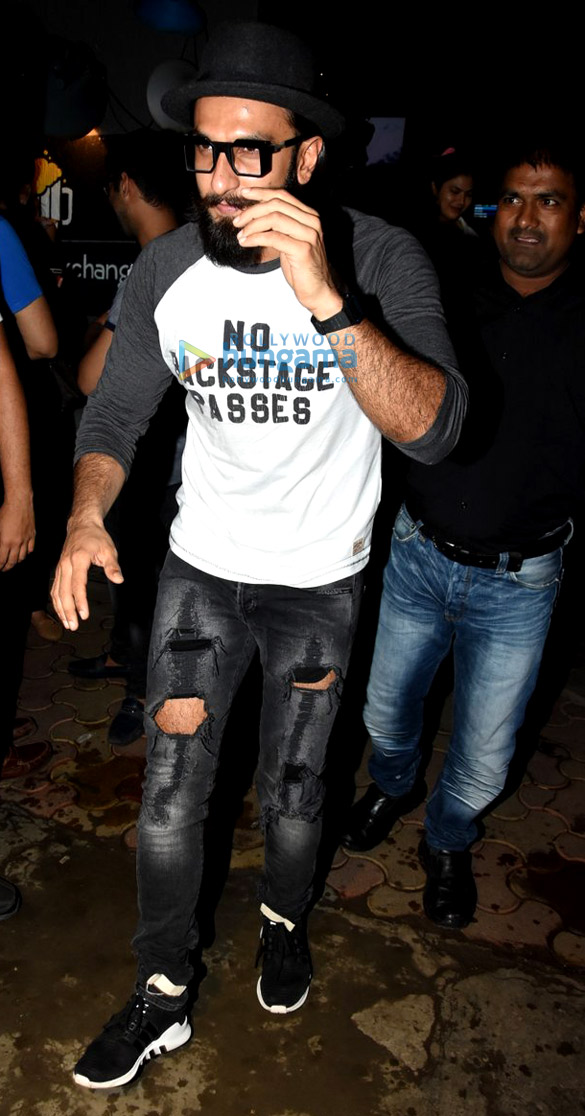 ranveer singh and arjun kapoor snapped post shanoo sharmas birthday bash at bse juhu 1