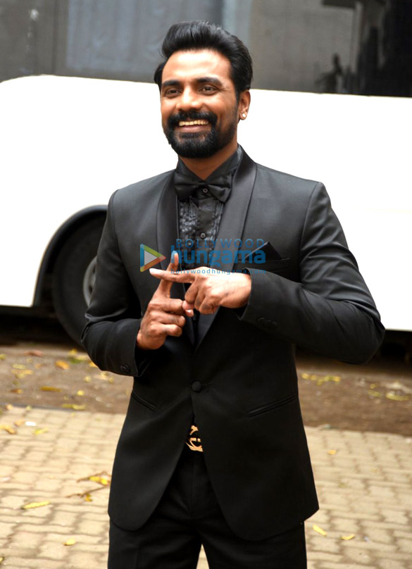 remo dsouza snapped at the star plus dance season 3s shoot 4