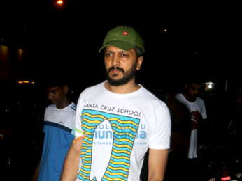 Riteish Deshmukh snapped in Bandra