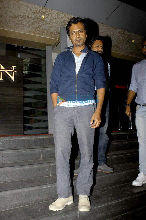 salman khan shah rukh khan and others snapped at tubelights screening 10