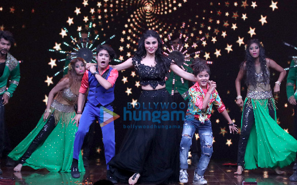 salman khan laughed his heart out at super night with tubelight 7