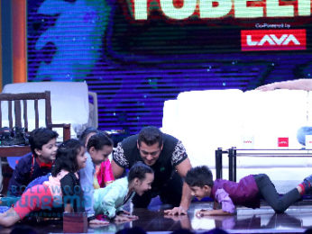 Salman Khan laughed his heart out at Super Night with Tubelight