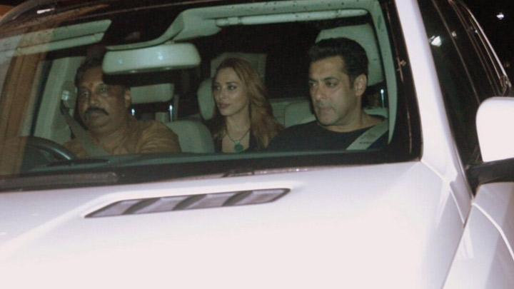 Salman Khan’s TUBELIGHT SPECIAL SCREENING For Family And Friends Salman Khan’s TUBELIGHT SPECIAL SCREENING For Family And Friends