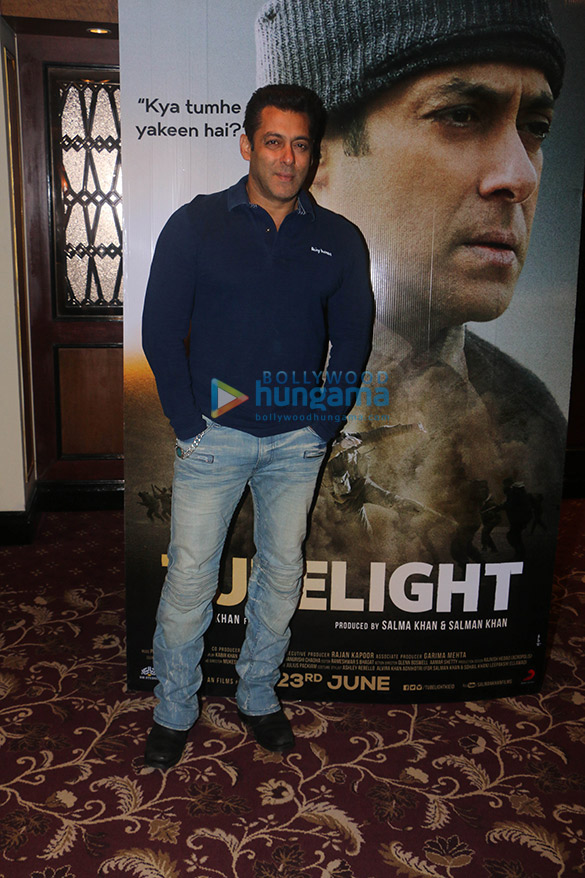 salman snapped during the promotions of his film tubelight 2