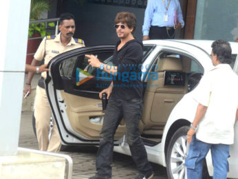 Shah Rukh Khan and Imtiaz Ali snapped leaving to promote their film 'Jab Harry Met Sejal' in Ahmedabad