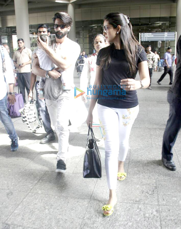 shahid kapoor and mira rajput kapoor snapped at the airport 3