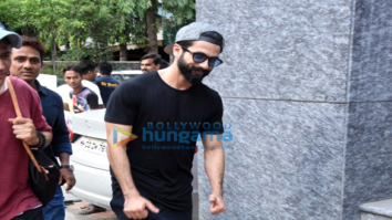 The hunky Shahid Kapoor snapped at his gym in Bandra