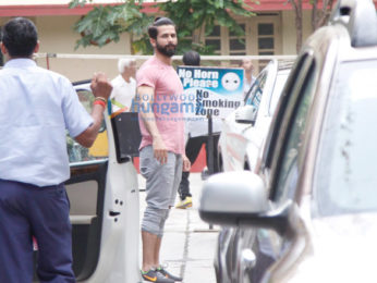 Shahid Kapoor snapped at the gym today